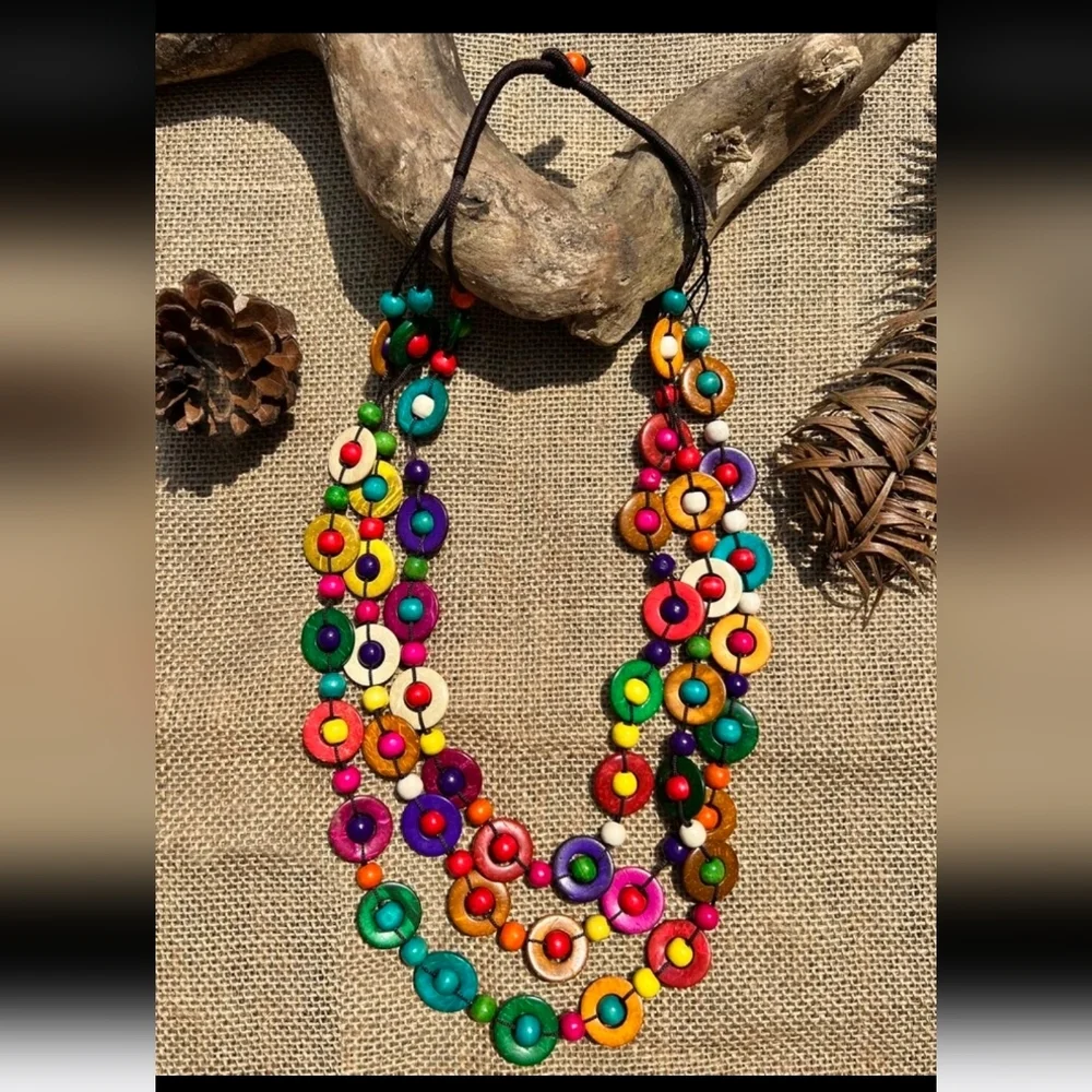 WOOD Bead COLORFUL COCONUT Shell NECKLACE - Picture 2 of 4